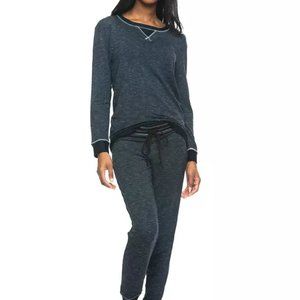 NEW IN PACKAGE LARGE PAJAMA LOUNGE SET